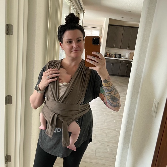 Meet your Posher, Robin - Picture 4 of 8